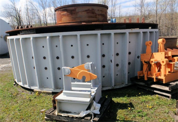 Aerofall 17' X 5' (5.2m X 1.5m) Sag Mill)